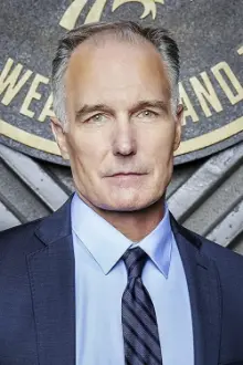 Patrick St. Esprit como: Sheriff