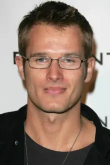 Johann Urb como: Joe