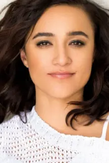 Keisha Castle-Hughes como: Simi