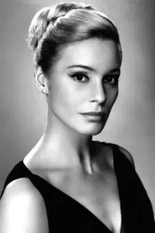 Ingrid Thulin como: Hélène