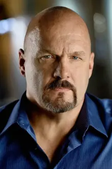 Eric Allan Kramer como: Larry Tench