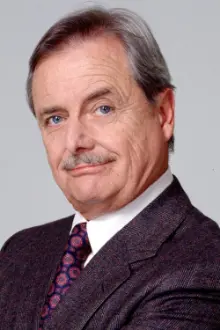 William Daniels como: Carter Nash