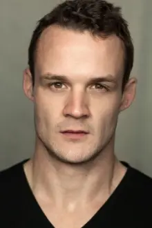 Josh Herdman como: Anthony