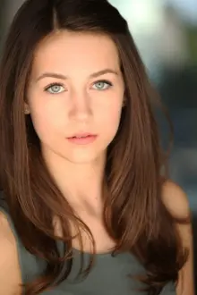 Emma Fuhrmann como: Rose