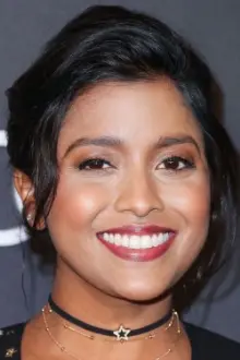 Tiya Sircar como: Hazel Stanley