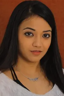 Mishti Basu como: Janhvi