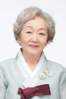 Kim Yeong-ok como: Kang Ae's mother