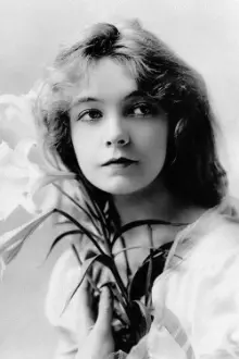 Lillian Gish como: Ela mesma