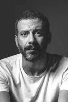 Mohamed Faraag como: Amr Gaber