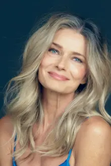 Paulina Porizkova como: Self - Contestant