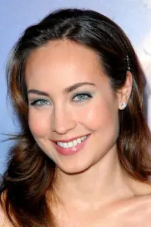 Courtney Ford como: Sam