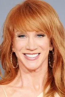 Kathy Griffin como: Lucy