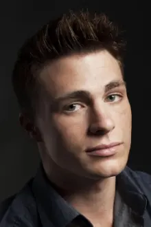 Colton Haynes como: Jeff