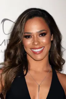 Jessica Camacho como: Emily Lopez