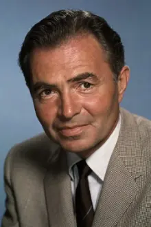 James Mason como: Self - Host