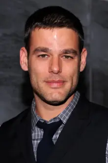 Ivan Sergei como: Hugh Morrison