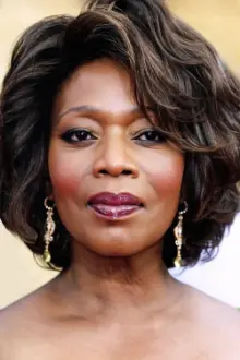 Alfre Woodard como: Andrea Crawford