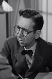 Arnold Stang como: The Delicate Dinosaur (voice)