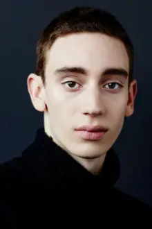 Théodore Pellerin como: Jasper