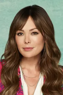 Lindsay Price como: Victory Ford