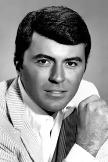 James Darren como: Nick Romano