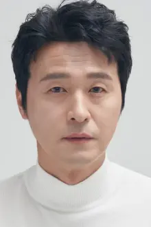 Lee Sung-jae como: Han Sang-Jin