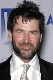 Joe Flanigan como: Nick Sennet