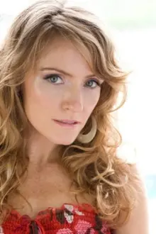 Helene Joy como: Mary Bassett