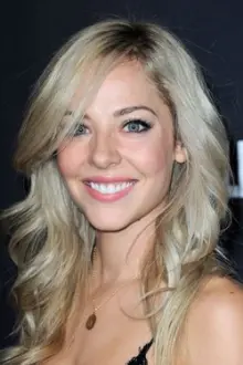 MacKenzie Porter como: Brooke