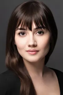 Sevda Erginci como: Zeynep Yılmaz