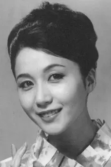 Shima Iwashita como: Mana Arisaka