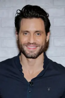 Edgar Ramírez como: Gustavo Brun