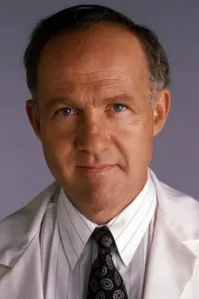 Lawrence Pressman como: Dr. Nils Hellstrom