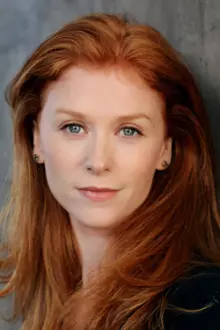 Fay Masterson como: Rochelle Kraft