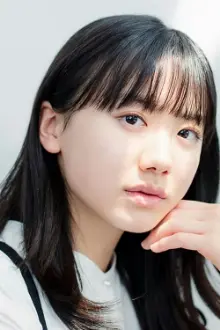 Mana Ashida como: Ela mesma