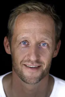 Stephan Kampwirth como: Maik Burmeister