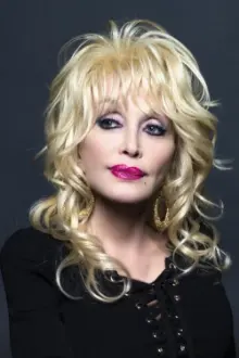 Dolly Parton como: Edith McKlusky