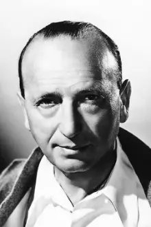 Michael Curtiz como: Self (archive footage)