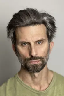 Frederick Weller como: Rick