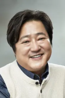 Kwak Do-won como: Goo Pil-soo