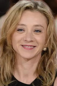 Sylvie Testud como: 