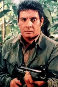 Fernando Poe Jr. como: Major Ruben Medrano