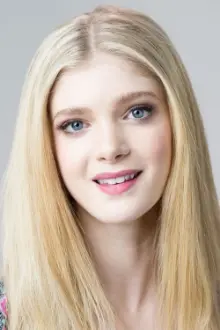 Elena Kampouris como: Chloe Sampson