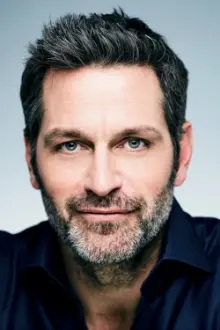 Peter Hermann como: Dave Robey