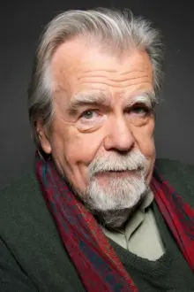 Michael Lonsdale como: Kernan