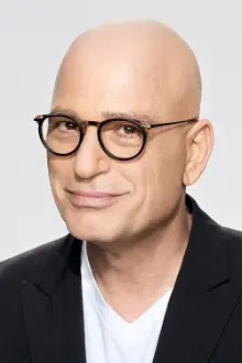 Howie Mandel como: Apresentador