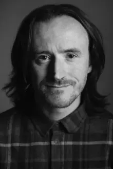 Ben Crompton como: Dad