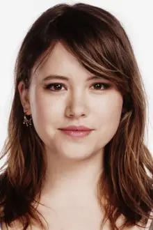 Taylor Spreitler como: Lila