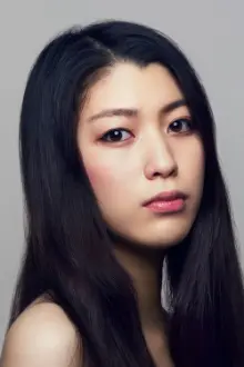 Riko Narumi como: Sakura Iizuka