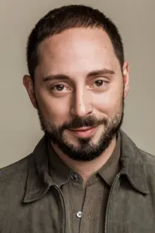 Matias Varela como: Johan Persson